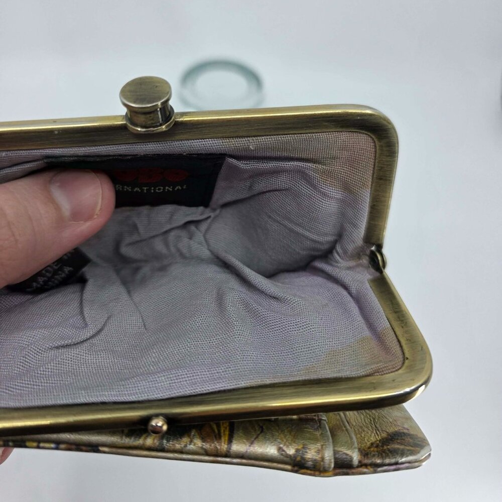 Hobo International Vintage Butterfly Kisslock Wallet Gold Metallic Leather - Picture 9 of 10